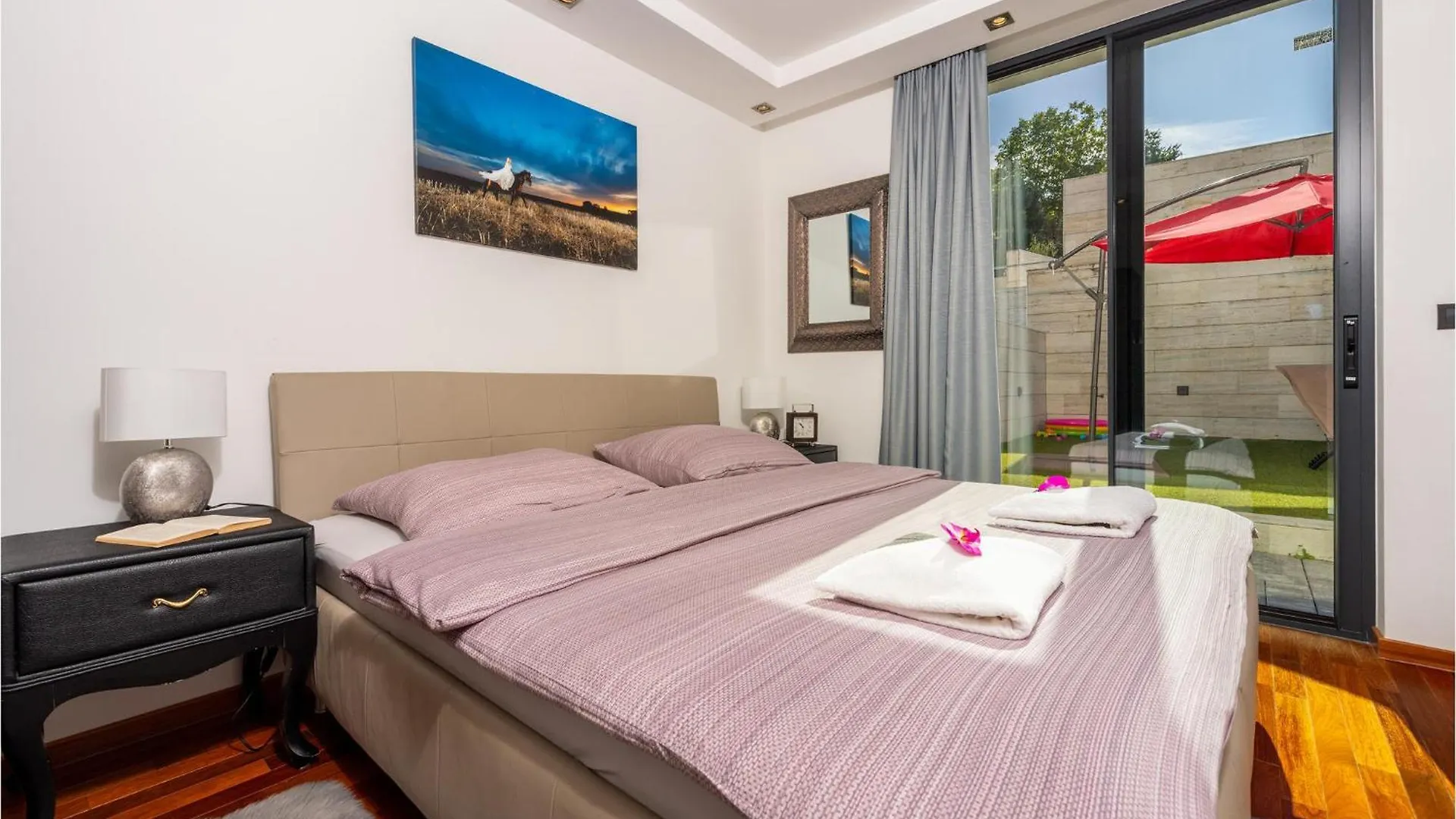 Amazing Apartment In Malinska With Kitchen